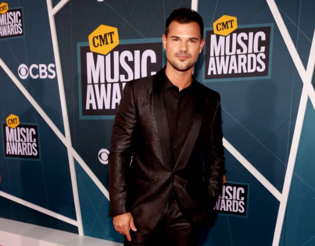 Taylor Lautner