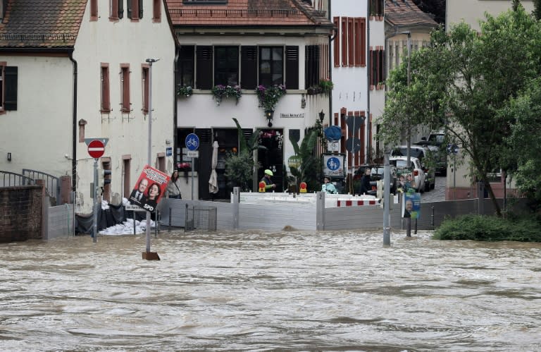 Die Landesregierung von Baden-Württemberg sieht sich nach dem Hochwasser in Teilen des Landes für Starkregenereignisse gut gewappnet. "Wir sind längst darauf vorbereitet und längst aktiv", sagte Ministerpräsident Winfried Kretschmann (Grüne). (Daniel ROLAND)