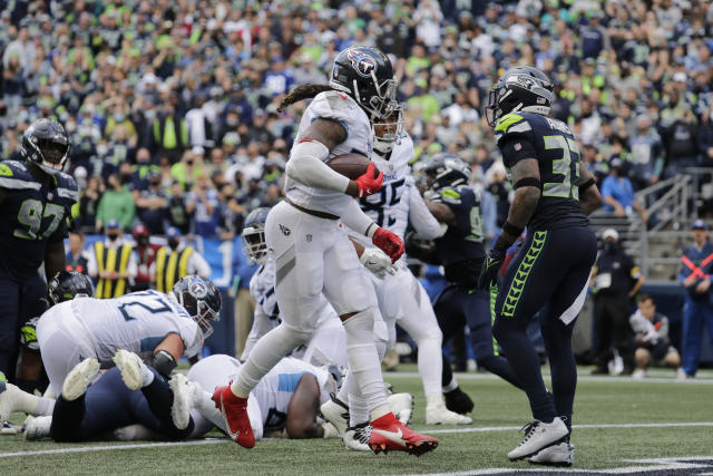 It gets tense in the end, but the Seahawks get a huge win vs