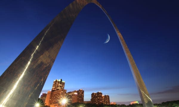 st louis arch at night with the ...