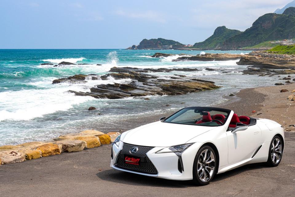 2021-lexus-lc500-convertible