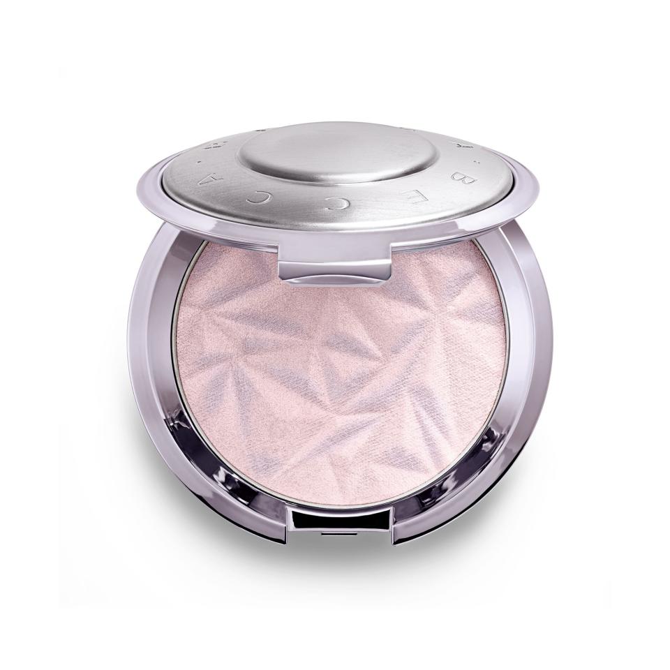 Becca Shimmering Skin Perfector Pressed Highlighter in Prismatic Amethyst