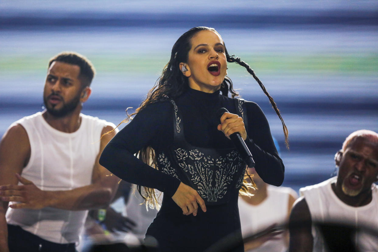 Rosalía durante un concierto en Santiago, Chile, en marzo pasado. (Marcelo Hernandez/Getty Images)