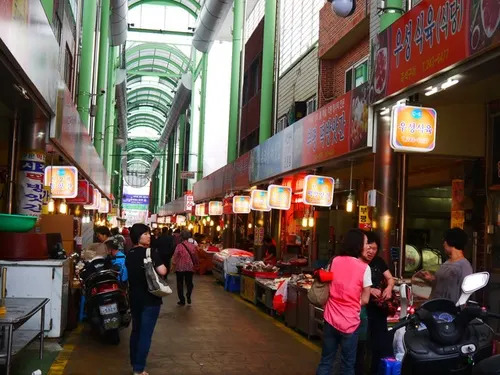 【熱血背包女】2012初秋韓國雙城自助day3-甘川洞、太宗台、南浦洞、釜慶大