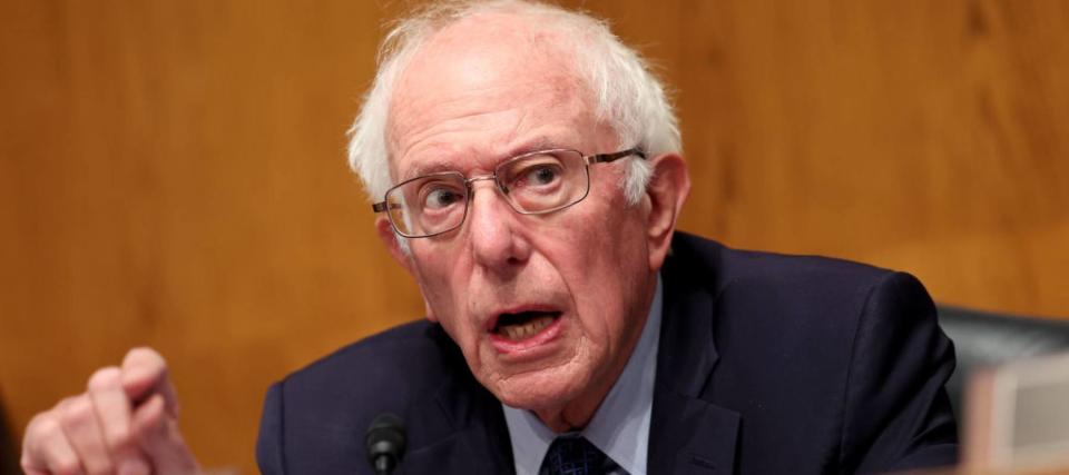 Bernie Sanders criticizes pharmaceutical giant over drug prices 