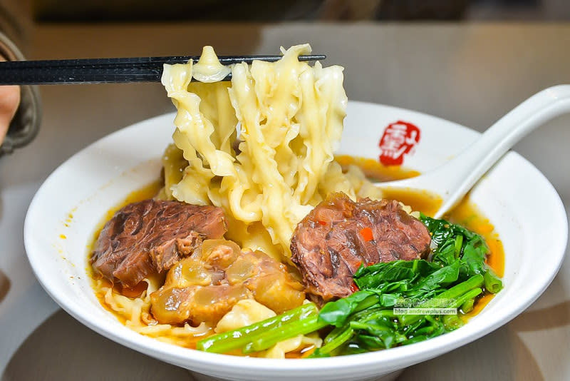 其中大熱之一就係「勳牛肉麵」，於台灣非常受歡迎。