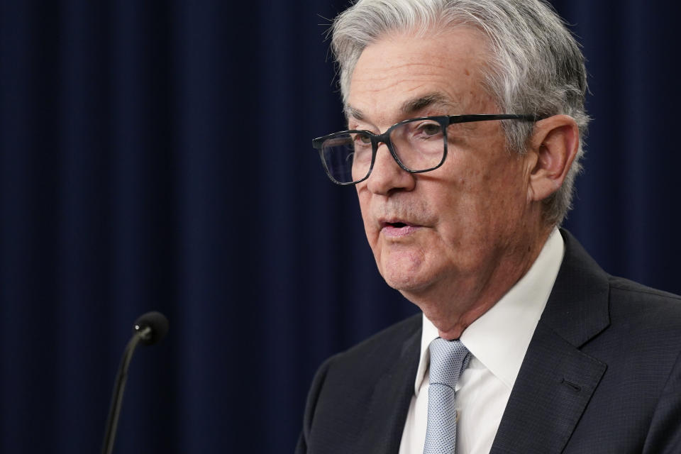 Ketua Federal Reserve Jerome Powell berbicara pada konferensi pers usai pertemuan Komite Pasar Terbuka Federal, Rabu, 2 November 2022, di Washington.  (Foto AP/Patrick Szymanski)