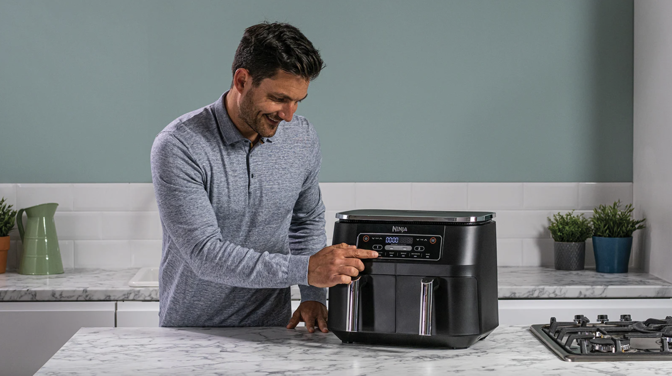 Very slashes price of Ninja's popular 'versatile' and 'energy-efficient' Air  fryer