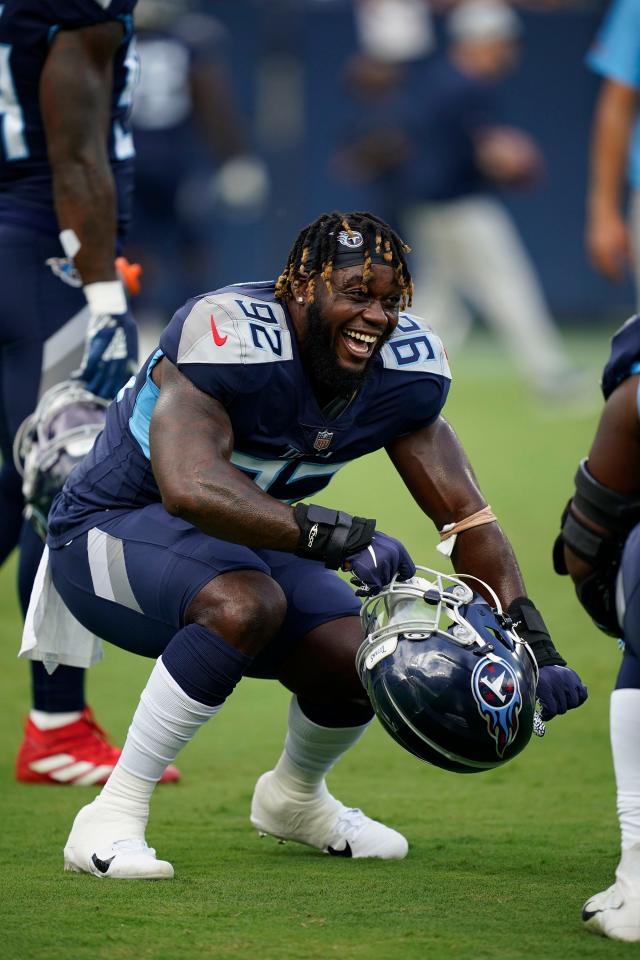 Tennessee Titans re-signing outside linebacker Ola Adeniyi to one-year deal