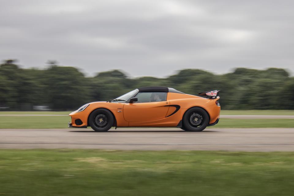 Lotus Elise Cup 250