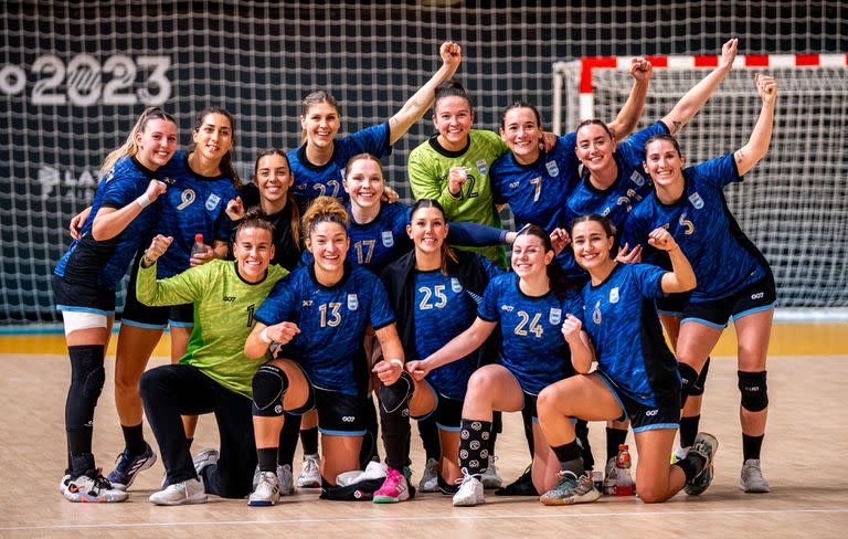 La selección femenina de handball perdió la final ante Brasil, en un encuentro que se postergó