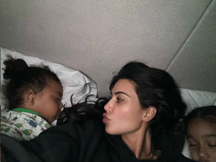 Kim Kardsashian y sus hijos