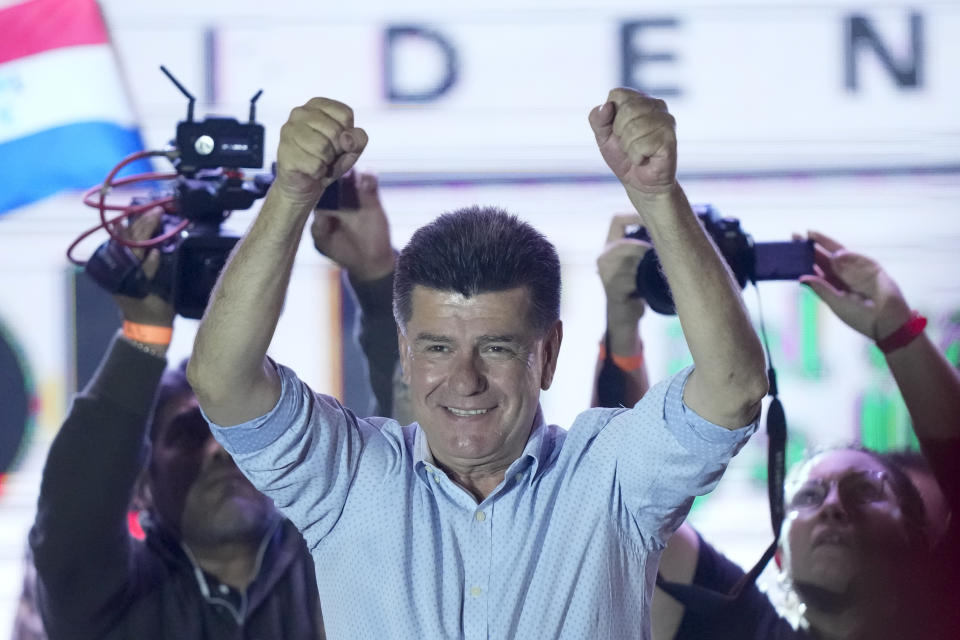 Efrain Alegre, presidential candidate for the Concertacion coalition, gestures during his closing campaign rally in Asuncion, Paraguay, Thursday, April 27, 2023. Paraguay's general elections are scheduled for April 30th. (AP Photo/Jorge Saenz)