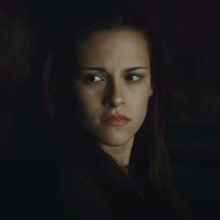 Kristen Stewart as Bella