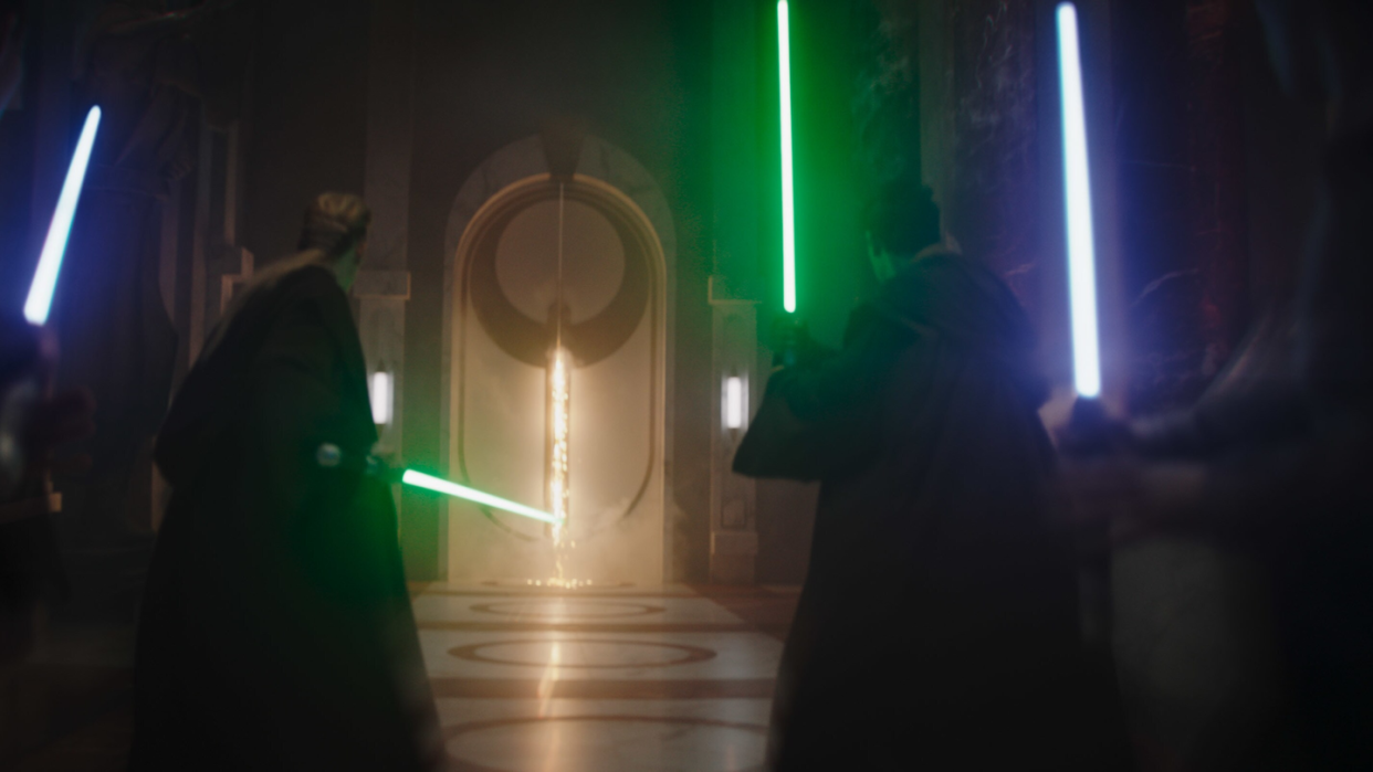 jedis with light sabers in the mandalorian season 3