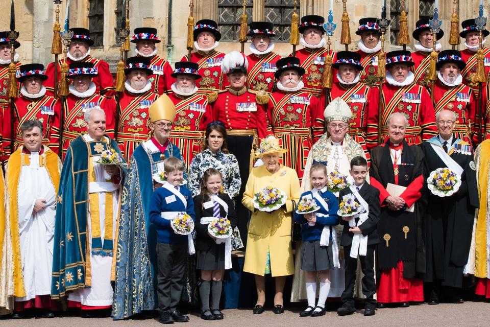 The Queen & Princess Eugenie Hand Out Bags of Money for Maundy Thursday