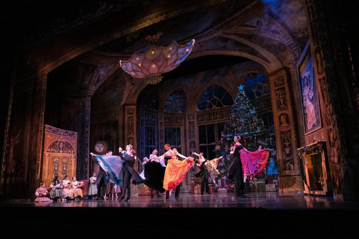 Dancers perform during a preview rehearsal for BalletMet’s performance of "The Nutcracker" at the Ohio Theatre.