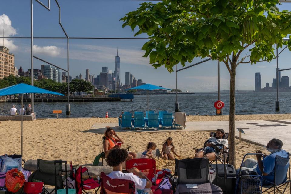 More than 100 Americans are under heat warnings as above-average high temperatures hit most of the US (AFP via Getty Images)