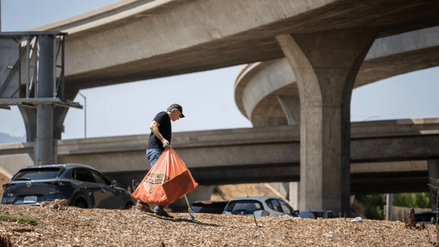 Newsom clears homeless encampments in L.A., vows to withhold funds from