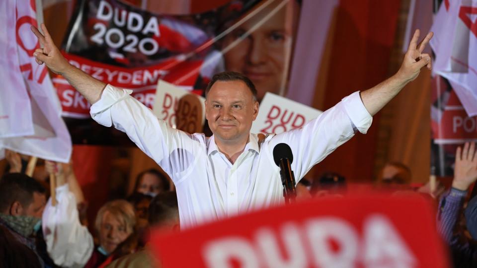 Amtsinhaber Andrzej Duda will Präsident in Polen bleiben (Bild: dpa)