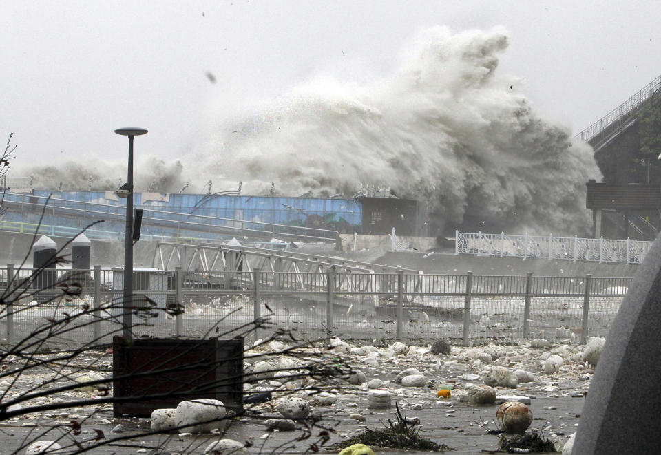 Typhoon Sanba