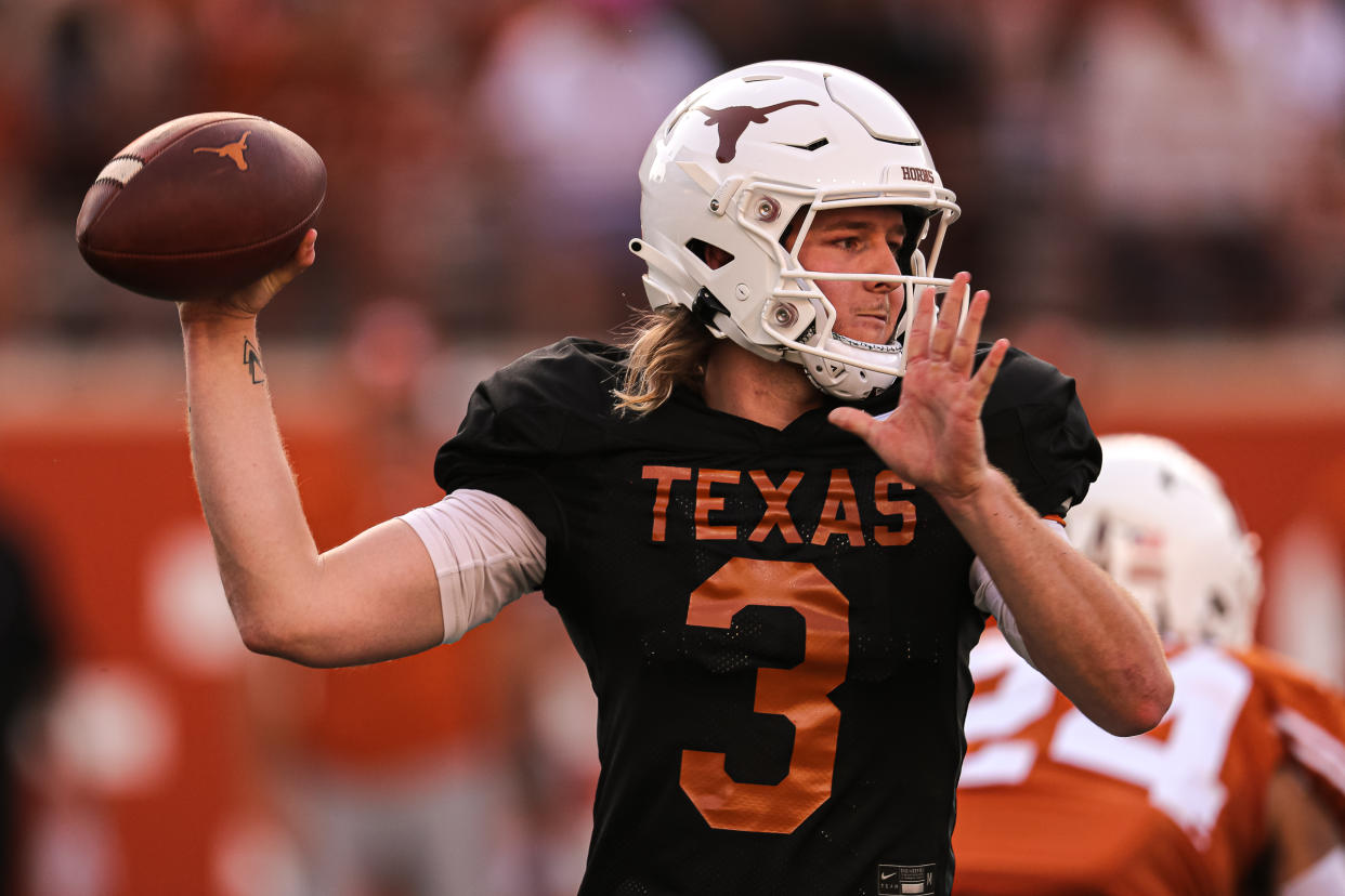 Texas quarterback Quinn Ewers throws a pass during a game at Royal Memorial Stadium in Austin, Texas on April 23, 2022. (Photo: Aaron E. Martinez-USA TODAY NETWORK)