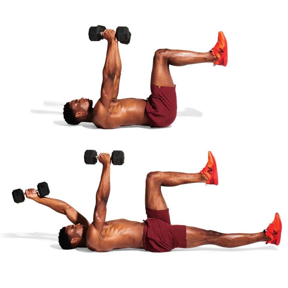 <p>With a dumbbell in each hand, lift your arms towards the ceiling. Raise your legs, your knees bent at 90º (<strong>A</strong>). Slowly extend your left arm and right leg simultaneously, keeping your back straight (<strong>B</strong>). Return, then repeat on the other side.</p>