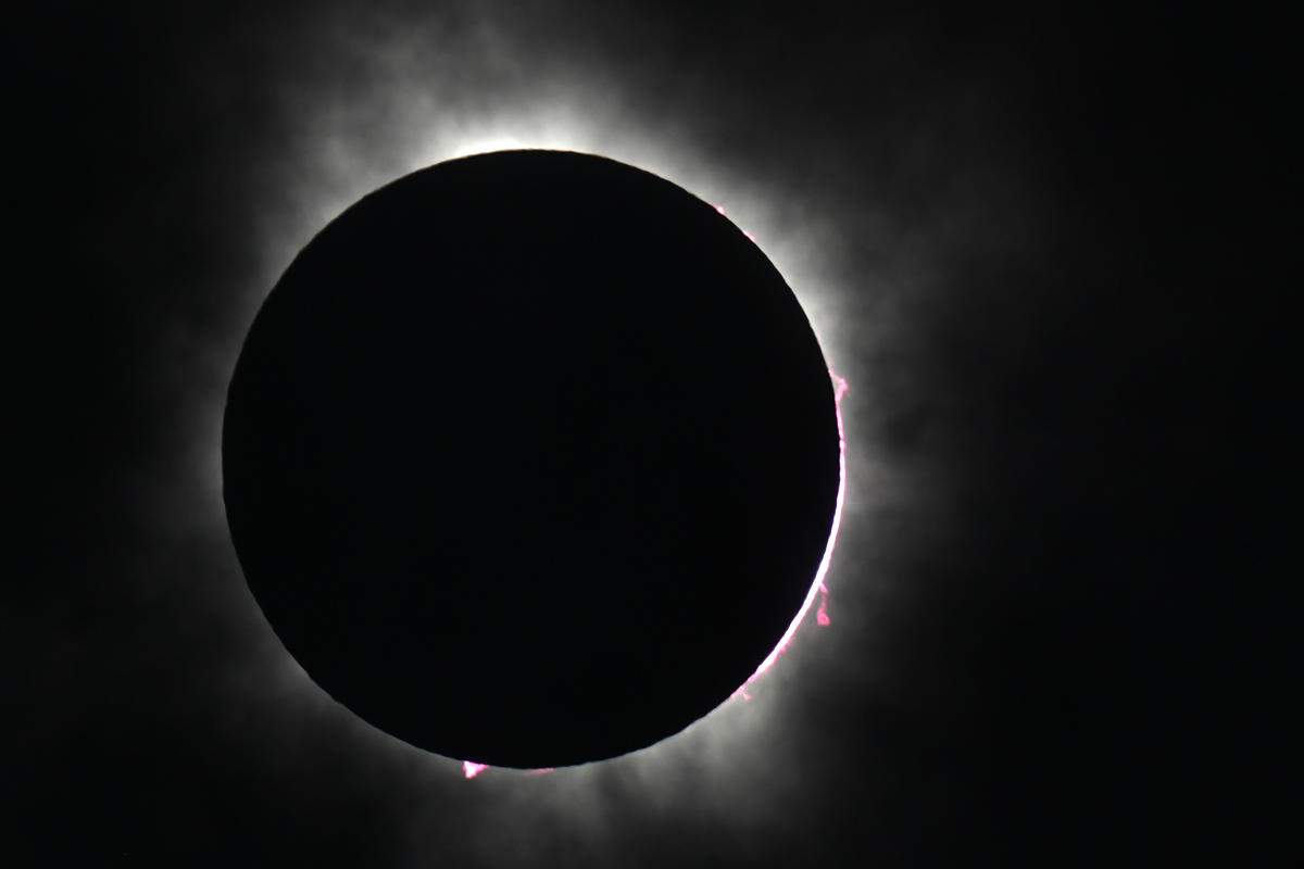 Ein AP-Fotograf erklärt, wie er den Moment der totalen Sonnenfinsternis eingefangen hat