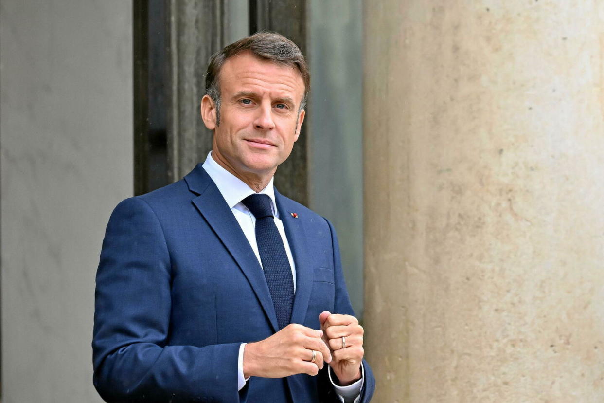 Emmanuel Macron doit s'exprimer jeudi 6 juin dans les journaux de TF1 et France 2 sur l'actualité internationale et les élections européennes.   - Credit:Jacques Witt/SIPA 