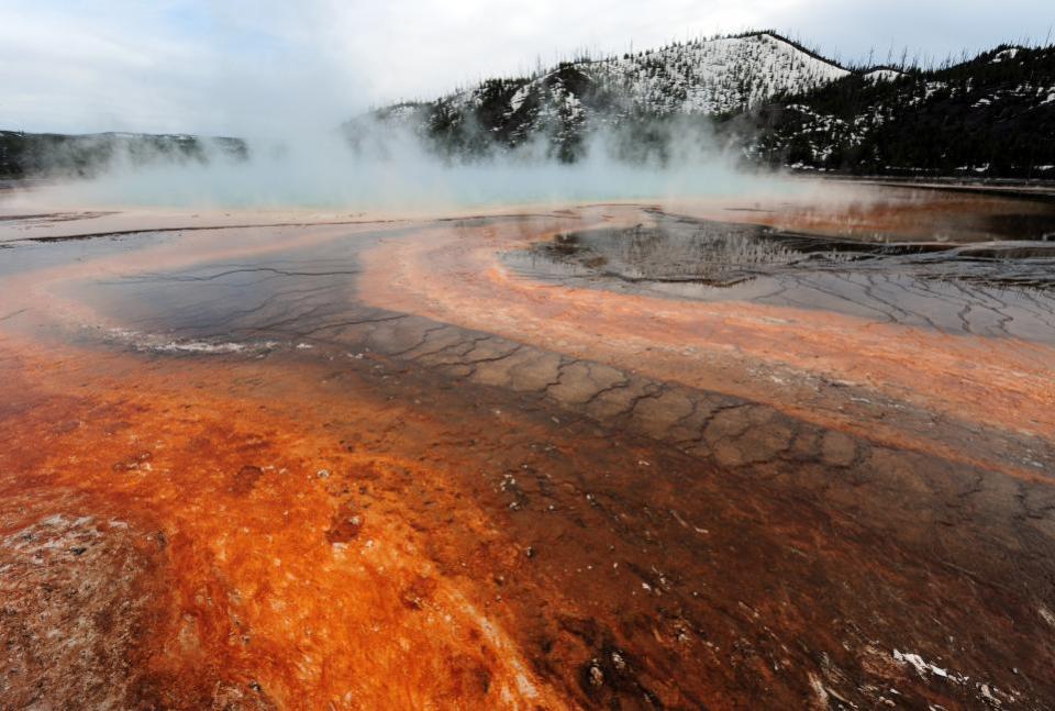 NASA Discovers Mantle Plume Almost as Hot as Yellowstone Supervolcano That’s Melting Antarctica From Below