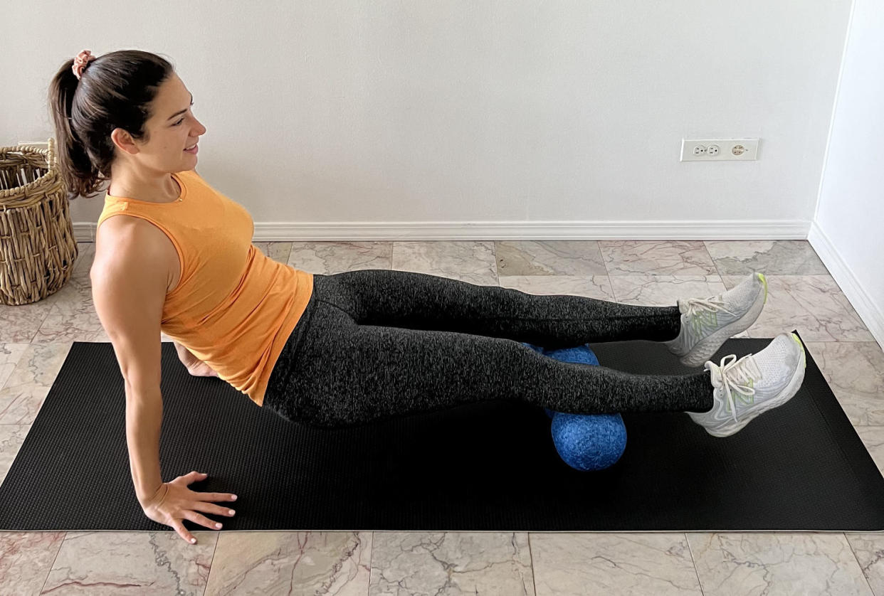 Calves foam roller exercise