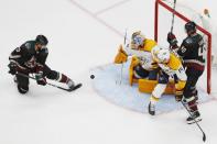 NHL: Western Conference Qualifications-Nashville Predators at Arizona Coyotes