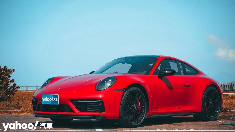 2022 Porsche 911 Carrera GTS海郊試駕！中堅跑格到底行不行？！