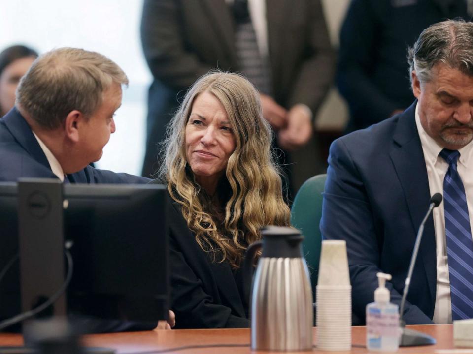 PHOTO: Lori Vallow Daybell talks with her lawyers before the jury's verdict is read at the Ada County Courthouse in Boise, Idaho, May 12, 2023. (Kyle Green/AP, FILE)