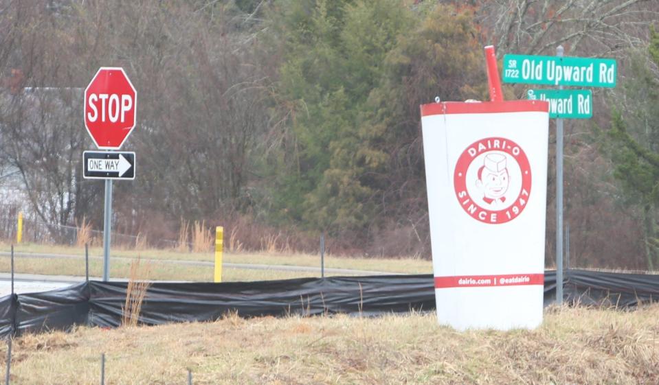 A new Dairi-O, a fast-food chain based in central North Carolina, is being built at the intersection of Upward Road and Old Upward Road, across the street from East Henderson High School.