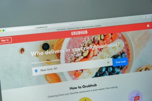 GrubHub (GRUB) third-quarter earnings are likely to benefit from its rapidly growing active diner base and strengthening delivery business. However, intensifying competition is a concern.