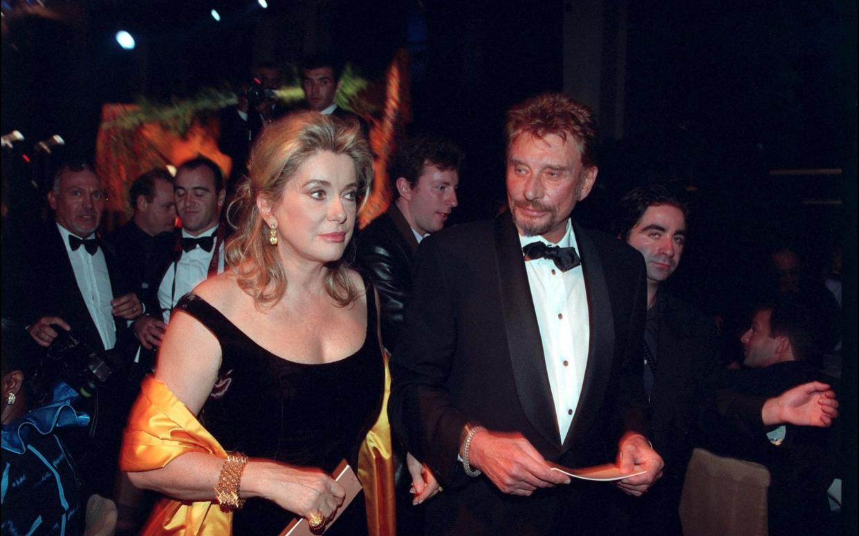 Catherine Deneuve and Johnny Hallyday - Sebastien DUFOUR/Gamma-Rapho