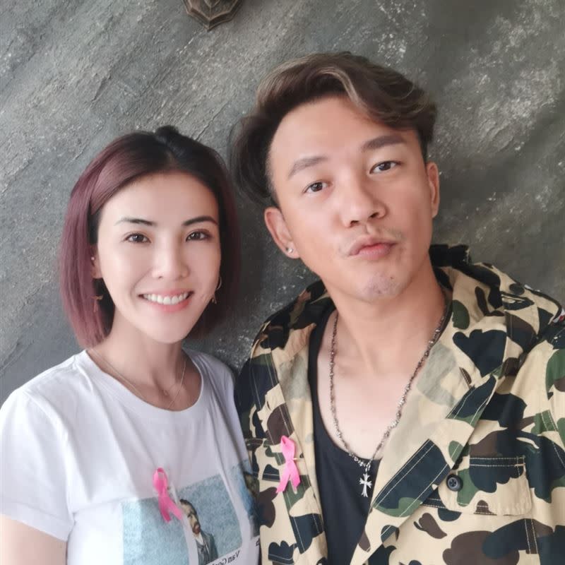 阿Ben一直到結婚後，才知道徐小可為了效法劉德華跟著不吃牛肉。（圖／翻攝自臉書）