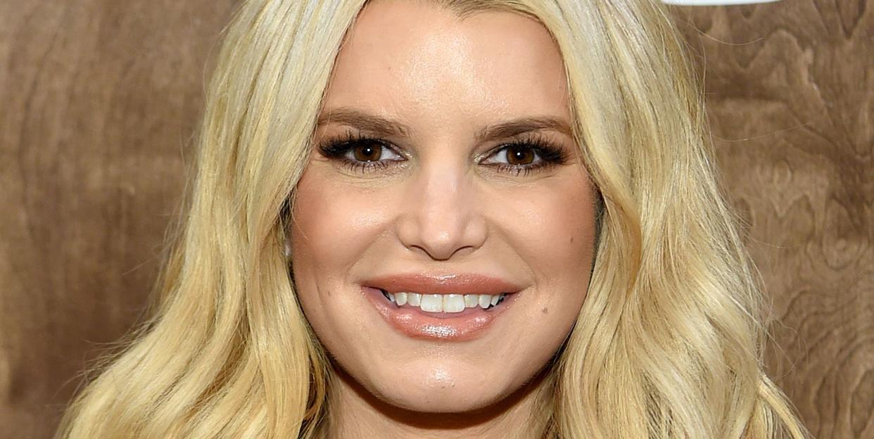 jessica simpson celebrates 1 new york times best selling memoir, 