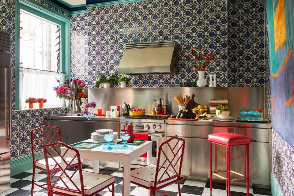 <cite class="credit"><a href="https://www.architecturaldigest.com/story/decorator-patrick-mele-amps-up-a-couples-london-home-with-zesty-colors-and-patterns?mbid=synd_yahoo_rss" rel="nofollow noopener" target="_blank" data-ylk="slk:Decorator Patrick Mele Amps Up a Couple's London Home With Zesty Colors and Patterns;elm:context_link;itc:0;sec:content-canvas" class="link ">Decorator Patrick Mele Amps Up a Couple's London Home With Zesty Colors and Patterns</a>. Photo by Miguel Flores-Vianna.</cite>