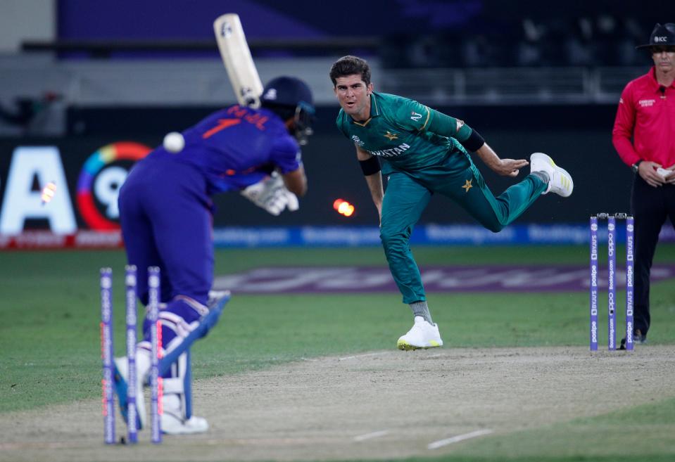 KL Rahul is bowled by Shaheen Shah Afridi (Reuters)