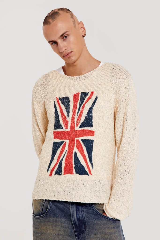 <p><a href="https://go.redirectingat.com?id=74968X1596630&url=https%3A%2F%2Fjadedldn.com%2Fen-us%2Fproducts%2Funion-jack-jacquard-knit-jumper&sref=https%3A%2F%2Fwww.townandcountrymag.com%2Fsociety%2Ftradition%2Fg43444233%2Fking-charles-coronation-merch-memorabilia-souvenirs%2F" rel="nofollow noopener" target="_blank" data-ylk="slk:Shop Now;elm:context_link;itc:0;sec:content-canvas" class="link ">Shop Now</a></p><p>Albion Jumper</p><p>$75.00</p><p>jadedldn.com</p>