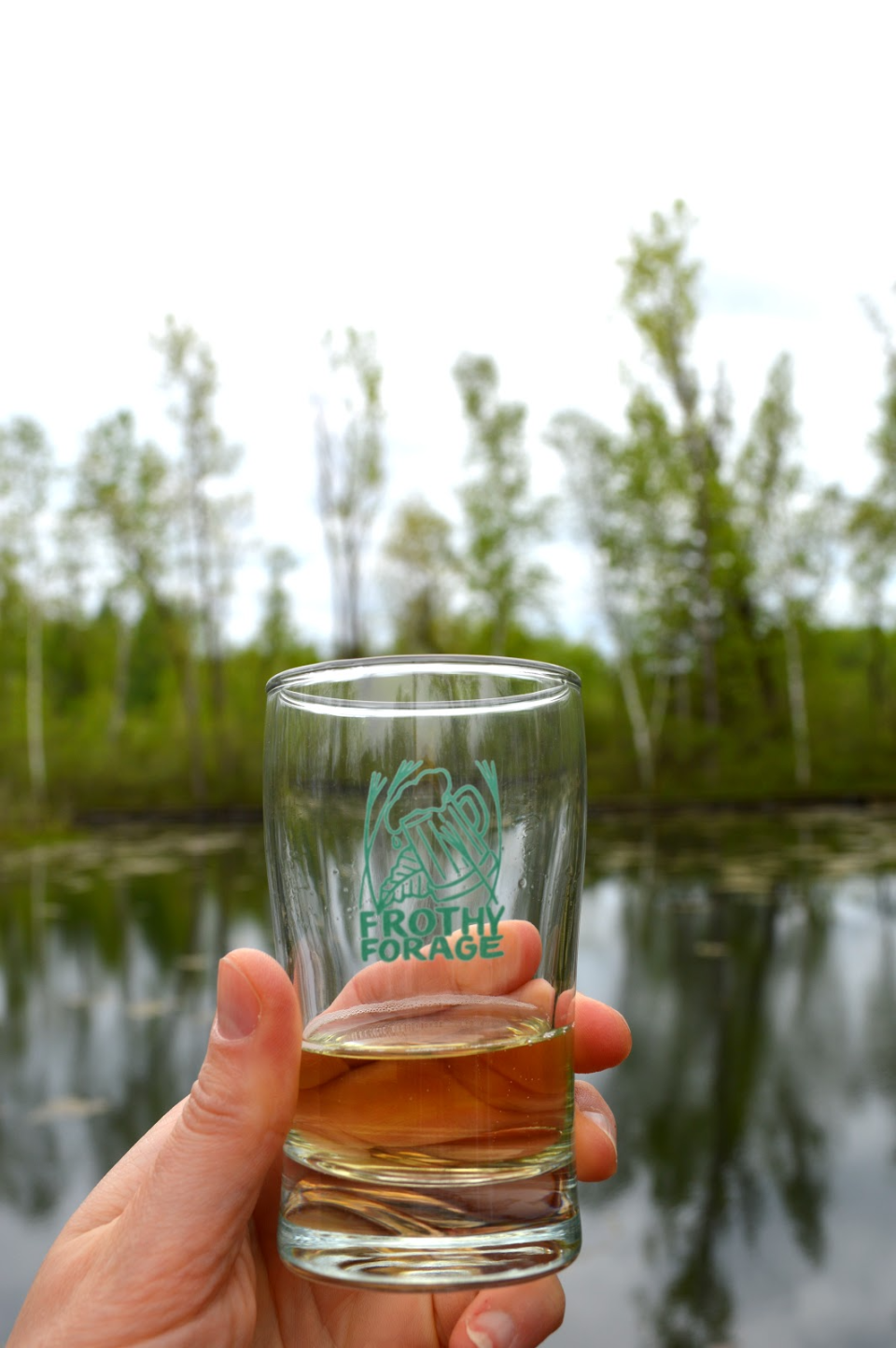 Visitors can enjoy the great outdoors while sipping samples of beer, wine and cider at Riveredge Nature Center's Frothy Forage.