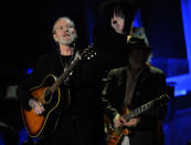 <p>Greg Allman, winner of the 2011 Americana Lifetime Achievement Performer Award, performs at the Americana Music Association awards show on Thursday, Oct. 13, 2011, in Nashville, Tenn. (AP Photo/Joe Howell) </p>