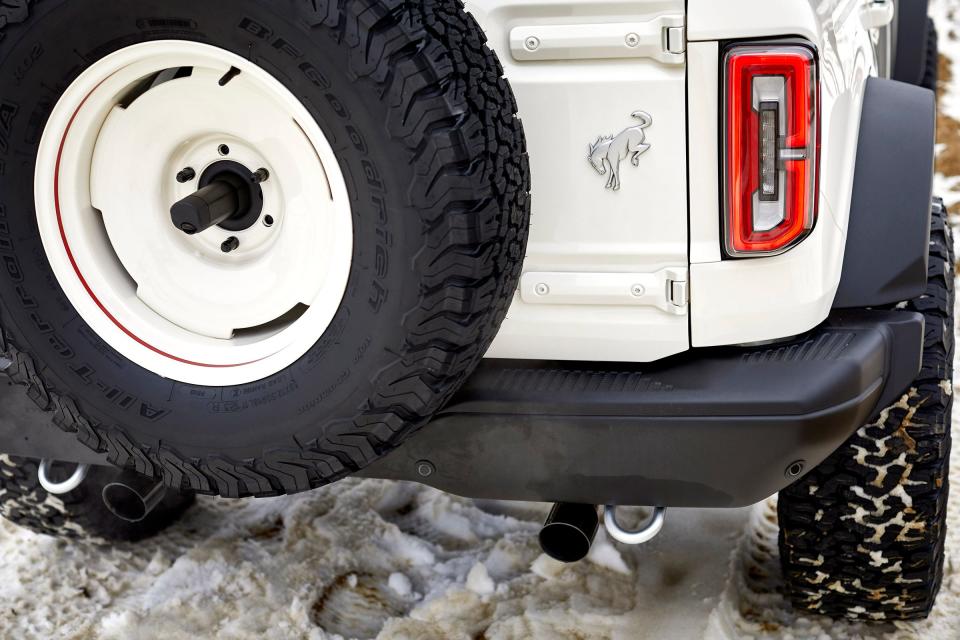 The winning bidder from Georgia paid $500,000 for a 2021 First Edition Ford Bronco with all proceeds benefiting the Pope Francis Center in Detroit. Barrett-Jackson held the auction on Thursday in Scottsdale, Arizona.