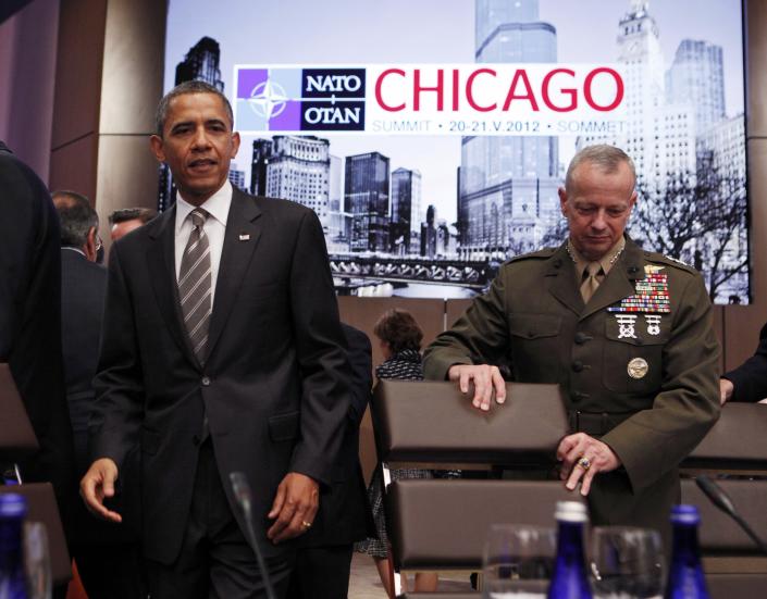 President Barack Obama and Marine Gen. John Allen arrive at the NATO meeting on Afghanistan in Chicago. (Reuters)