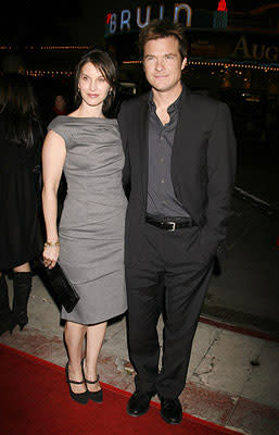 Jason Bateman and wife Amanda Anka at the Westwood premiere of Fox Searchlight's Juno