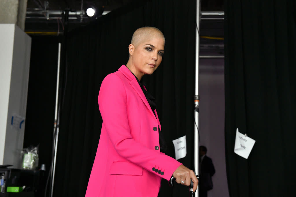 Selma Blair is embracing her new hair following regrowth after chemotherapy [Photo: Getty]