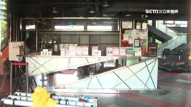 台北大直WORLD GYM26日開始自主閉店3天，但有會員沒收到通知而撲了空。