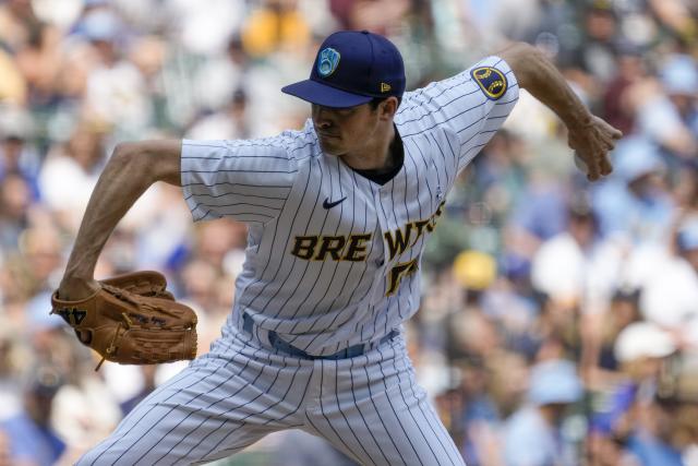 Tapia nearly hits grand slam, Brewers rally to hand Pirates 6th straight  loss 5-2